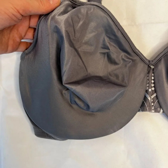 Olga Gray Non Padded Underwire Adjustable Strap Bra Size 38D - Picture 3 of 9